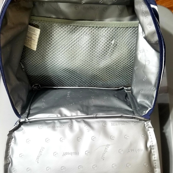 Lunch/ Cooler Bag - Picture 2 of 3